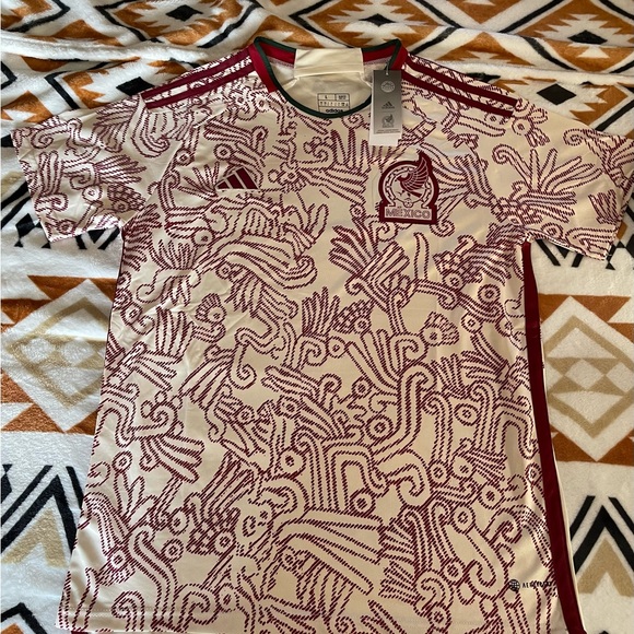 Mexico 2022 Away jersey Fan version - Picture 1 of 5